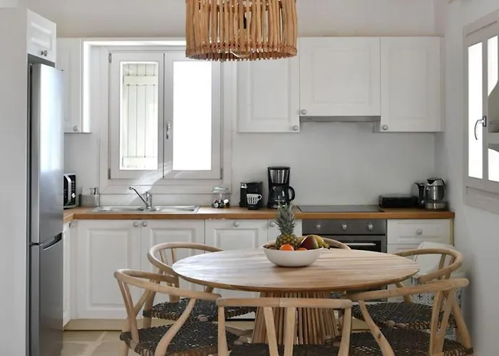 Luxury Paros Aethra Beautiful & Serene Glisidia Villa